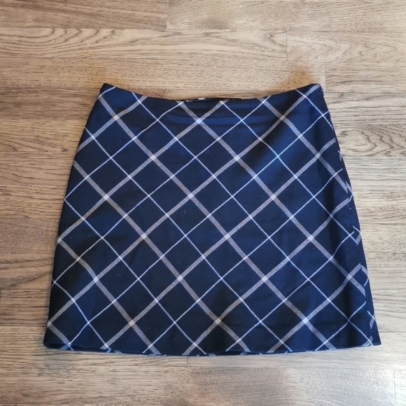 VINTAGE Esprit Miniskirt Brown Plaid Wool-blend 6 - Picture 1 of 5
